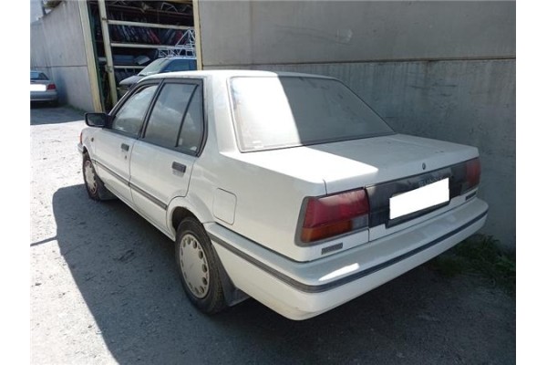 nissan sunny berlina (n13)(1986) del año 