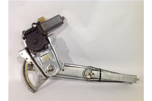 Recambio de mecanismo elevalunas delantero derecho para toyota yaris (ncp1/nlp1/scp1) 1.4 d-4d referencia OEM IAM 0130022017  