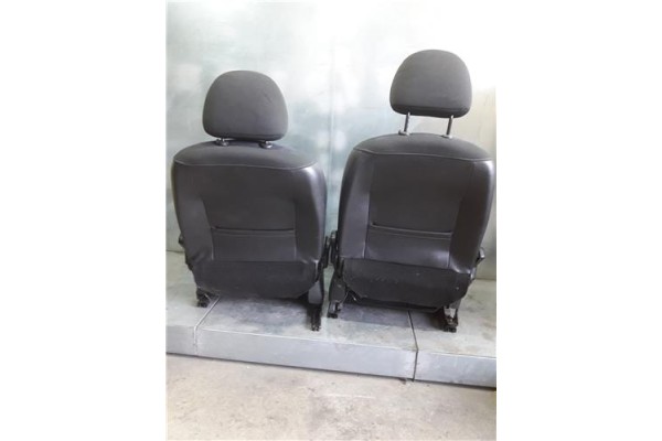 Recambio de juego asientos para peugeot 206 berlina (1998) 1.9 xt [1,9 ltr. - 51 kw diesel] referencia OEM IAM   