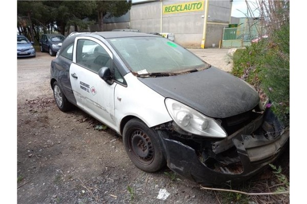 opel corsa d (2006) del año 