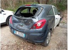 opel corsa d (2006) del año  2