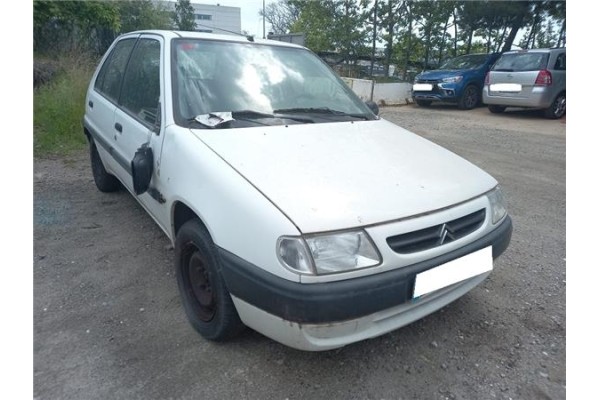 citroen saxo (1996) del año 