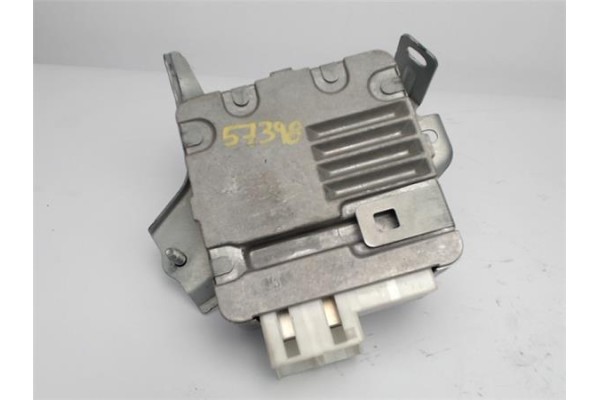 Recambio de centralita direccion asistida para toyota yaris (ksp9/scp9/nlp9) 1.3 vvt-i referencia OEM IAM 896500D091 6900001081 