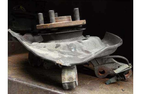 Recambio de mangueta delantero izquierda para toyota carina e sportswagon (_t19_) 1.6 referencia OEM IAM   