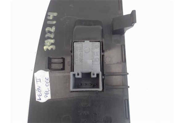 Recambio de mando elevalunas delantero derecho para seat leon (1p1) referencia OEM IAM 1P1867172 156023101 