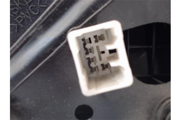 Recambio de retrovisor electrico derecho para daewoo nubira berlina referencia OEM IAM   