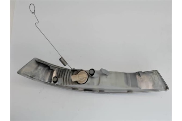 Recambio de intermitente delantero izquierdo para nissan primastar furgón (x83) dci 80 referencia OEM IAM 8200154928 91169314 