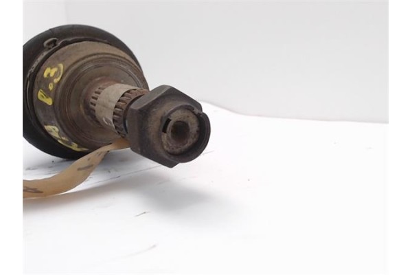 Recambio de palier delantero izquierdo para ford ka (ccq) 1.3 i referencia OEM IAM    Recambio de palier delantero izquierdo para ford ka (ccq) 1.3 i referencia OEM IAM