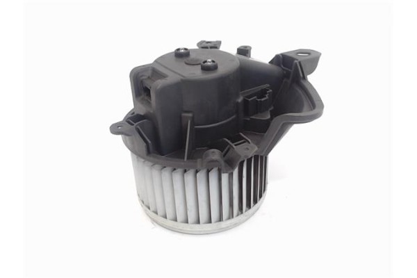 Recambio de motor calefaccion para fiat qubo (300) 1.3 active referencia OEM IAM 507730100  