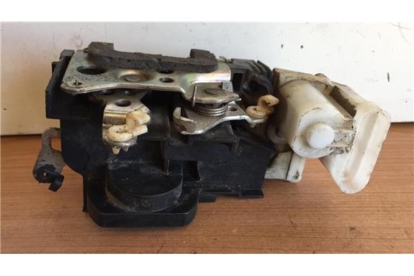 Recambio de cierre electromagnetico delantero derecho para fiat ii punto (188) berlina 1.2 16v elx referencia OEM IAM   