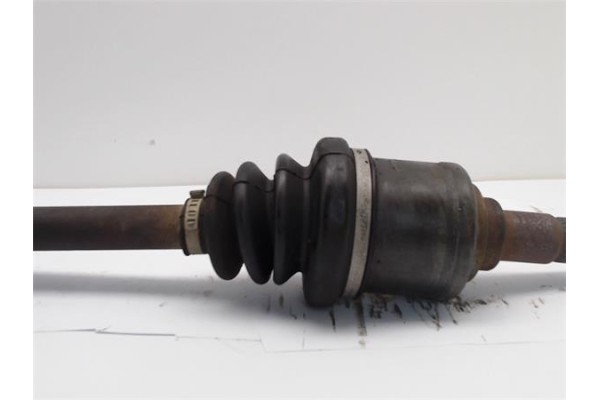 Recambio de palier delantero izquierdo para ford fiesta iii (gfj) 1.6 xr2i referencia OEM IAM    Recambio de palier delantero izquierdo para ford fiesta iii (gfj) 1.6 xr2i referencia OEM IAM