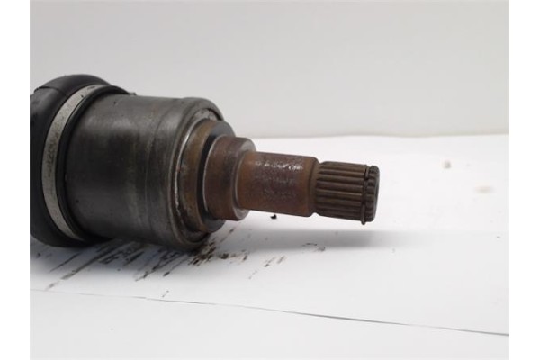 Recambio de palier delantero izquierdo para ford fiesta iii (gfj) 1.6 xr2i referencia OEM IAM    Recambio de palier delantero izquierdo para ford fiesta iii (gfj) 1.6 xr2i referencia OEM IAM