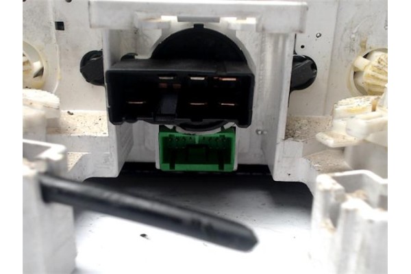 Recambio de mandos calefaccion / a.a. para suzuki sx4 (rw/ey) 1.9 glx referencia OEM IAM   