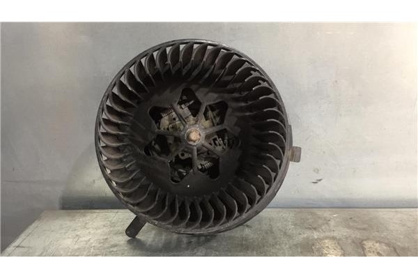 Recambio de motor calefaccion para volkswagen caddy (2k)(02.2004 ) 2.0 furg. [2,0 ltr. - 51 kw sdi] referencia OEM IAM   