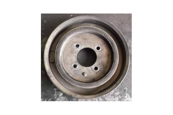 Recambio de polea cigueñal para peugeot 206 1.9 d referencia OEM IAM 0515Q6  