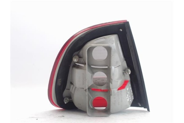 Recambio de piloto trasero derecho para seat cordoba berlina (6k2) referencia OEM IAM  67733560 