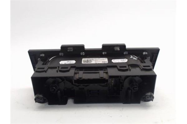 Recambio de mandos climatizador para volkswagen polo v (6c1) referencia OEM IAM (6C0820045A) 1501081B 