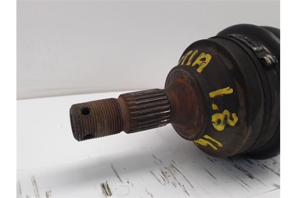 Recambio de palier delantero izquierdo para citroen xantia berlina 1.8 i 16v referencia OEM IAM   