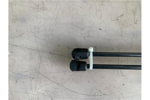 Recambio de amortiguador porton para audi rs3 sportback (8vf) 2.5 tfsi quattro referencia OEM IAM 8V4827552 ESTZSA09064 