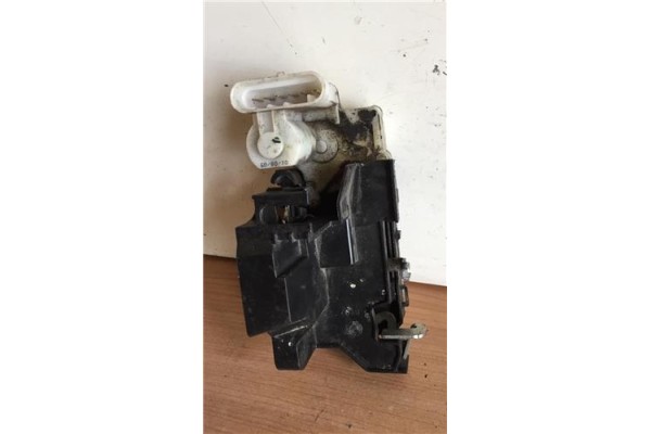 Recambio de cierre electromagnetico delantero derecho para fiat i doblo (119) 1.6 16v elx referencia OEM IAM   