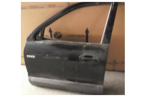 Recambio de puerta delantero izquierda para hyundai santa fe (sm) 2.0 gls crdi referencia OEM IAM 7600326111  
