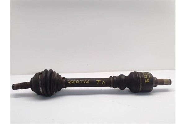Recambio de palier delantero izquierdo para citroen xantia berlina 1.9 turbo d referencia OEM IAM   