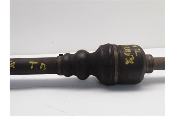 Recambio de palier delantero izquierdo para citroen xantia berlina 1.9 turbo d referencia OEM IAM   