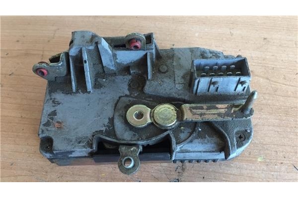 Recambio de cierre electromagnetico delantero izquierdo para fiat i scudo (222) 1.9 d el caja cerrada referencia OEM IAM   