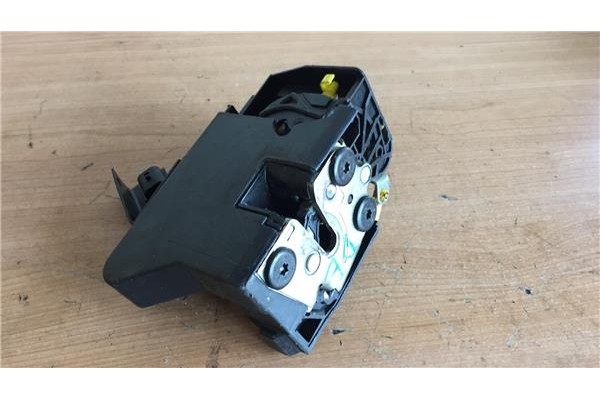 Recambio de cierre electromagnetico delantero izquierdo para dacia logan ii 1.5 ambiance referencia OEM IAM   