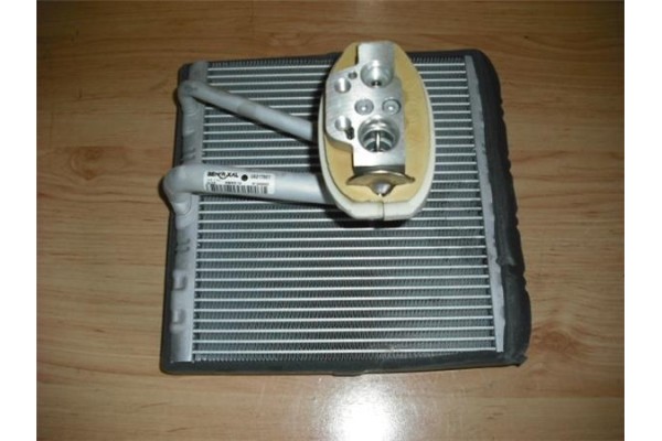 Recambio de evaporador aire acond. para seat ibiza berlina (6j5) 1.4 16v referencia OEM IAM U6217001 0495462 