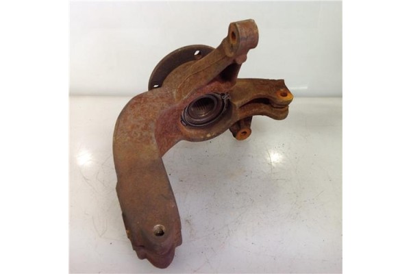 Recambio de mangueta delantero derecha para renault scenic ii (jm) 1.9 dci (jm15) referencia OEM IAM 8200297033  