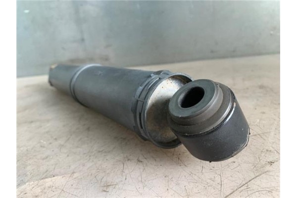 Recambio de amortiguador trasero derecho para citroen jumpy furgón 2.0 club m referencia OEM IAM 353047  