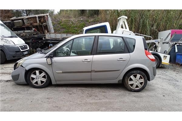 renault scenic ii (jm) del año 2004