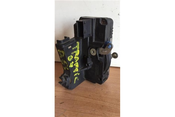 Recambio de cierre electromagnetico delantero izquierdo para renault trafic ii combi 1.9 27 cn combi6 acristalado parcial refere