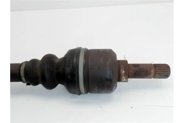 Recambio de palier delantero izquierdo para peugeot 206 1.9 d referencia OEM IAM   