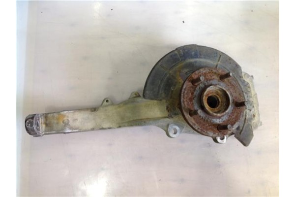 Recambio de mangueta delantero derecha para jeep grand cherokee (wh) 3.0 crd overland referencia OEM IAM 52090178AC  