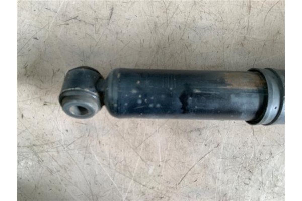 Recambio de amortiguador trasero izquierdo para citroen jumpy furgón 2.0 club m referencia OEM IAM 9816510580  