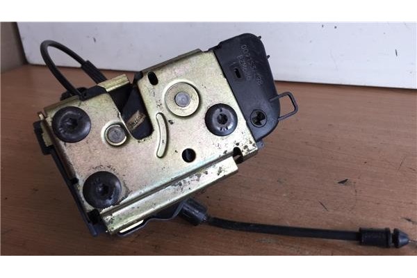 Recambio de cierre electromagnetico trasero derecho para renault laguna ii grandtour (kg0) 1.6 initiale referencia OEM IAM 00915