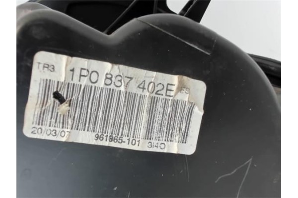 Recambio de mecanismo elevalunas delantero derecho para seat leon (1p1) referencia OEM IAM 1P0837402E  