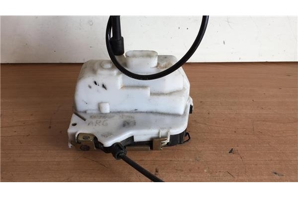 Recambio de cierre electromagnetico trasero izquierdo para renault laguna ii grandtour (kg0) 1.6 initiale referencia OEM IAM   
