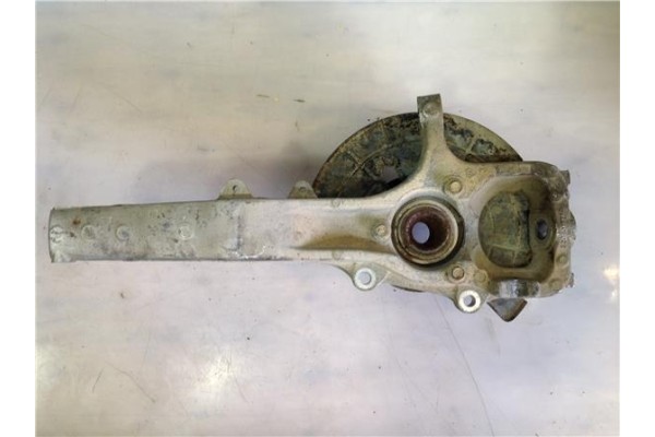 Recambio de mangueta delantero izquierda para jeep grand cherokee (wh) 3.0 crd overland referencia OEM IAM 52090177AC  