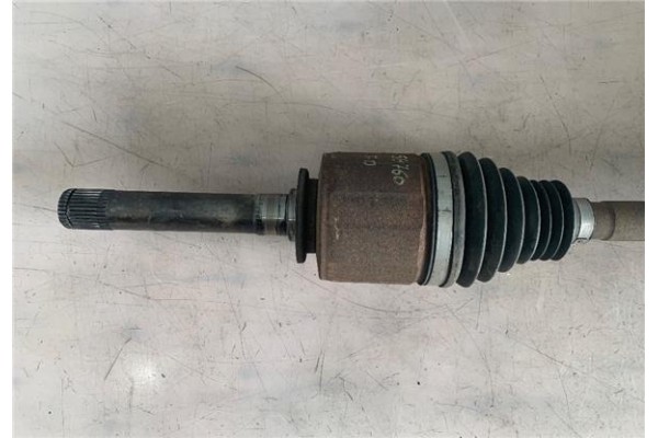 Recambio de palier trasero derecho para land rover range rover sport 2.7 v6 td s referencia OEM IAM TOB500280 GKND12248 TOB50026