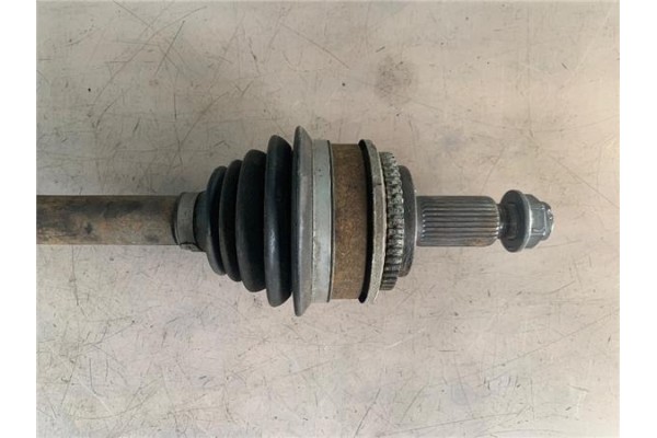 Recambio de palier trasero derecho para land rover range rover sport 2.7 v6 td s referencia OEM IAM TOB500280 GKND12248 TOB50026