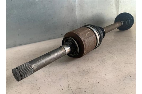 Recambio de palier trasero derecho para land rover range rover sport 2.7 v6 td s referencia OEM IAM TOB500280 GKND12248 TOB50026