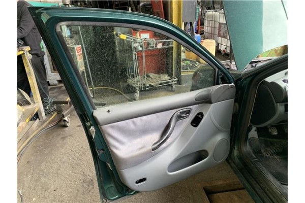 Recambio de puerta delantero izquierda para seat toledo (1m2) 1.6 referencia OEM IAM 1M0831055M  