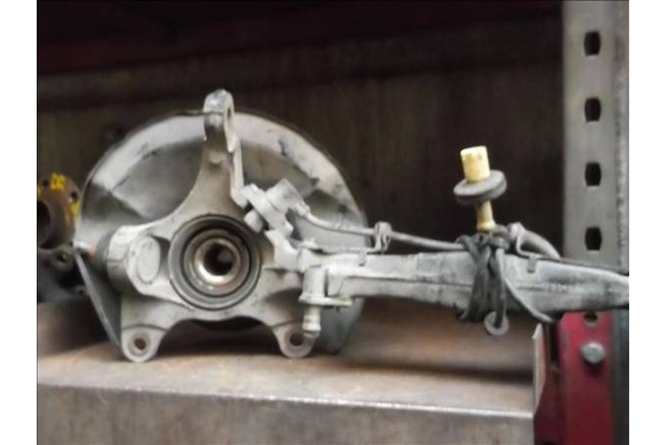 Recambio de mangueta delantero izquierda para rover rover 45 (rt) 2.0 idt referencia OEM IAM   