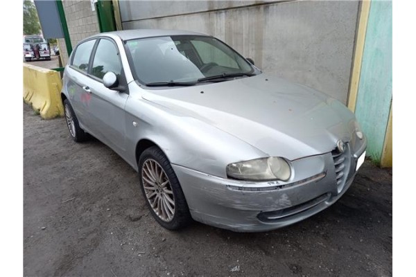 alfa romeo alfa 147 (190)(2000) del año 