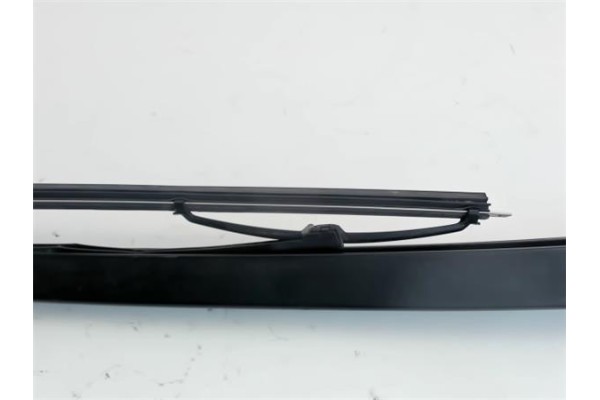 Recambio de brazo limpiaparabrisas trasero para peugeot partner combispace (5f) 2.0 hdi referencia OEM IAM 6429V5 723180387 6423