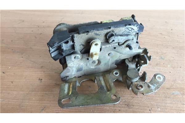 Recambio de cierre electromagnetico trasero derecho para renault r 5 (b/c40) 1.4 gtl (b/c 402, c 407) referencia OEM IAM   