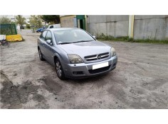 opel vectra c berlina del año 2004